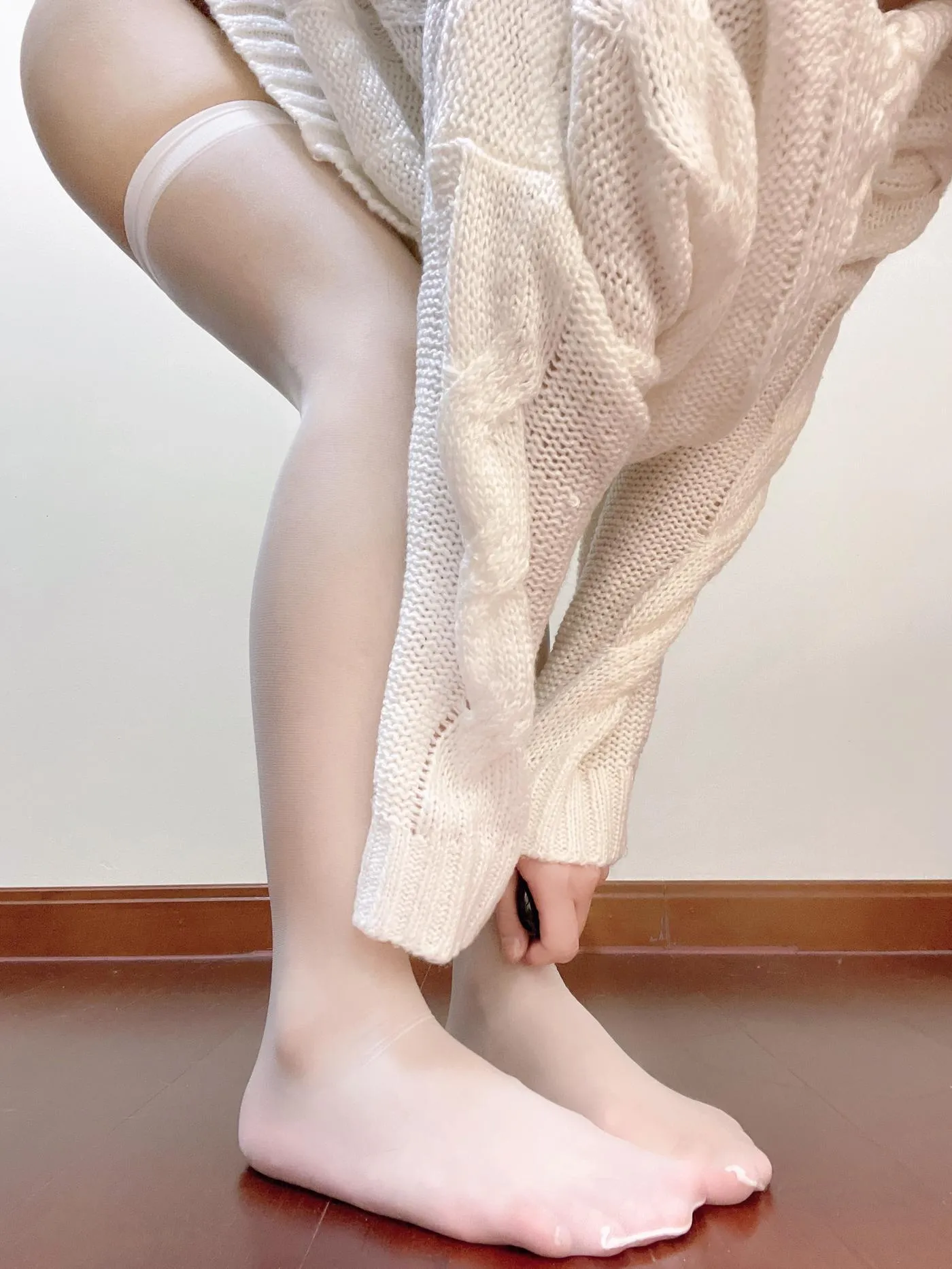 鬼畜瑶在不在w – NO.52 黑白丝 [90P]插图8